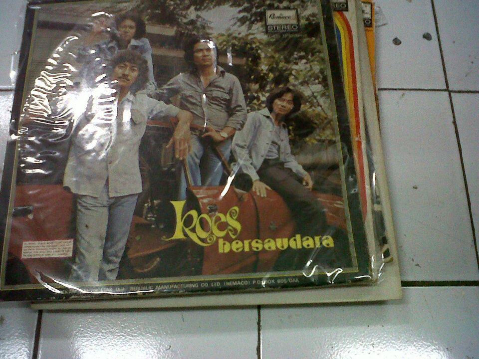 JUAL PIRINGAN HITAM, ALBUM LAWAS KOES PLUS