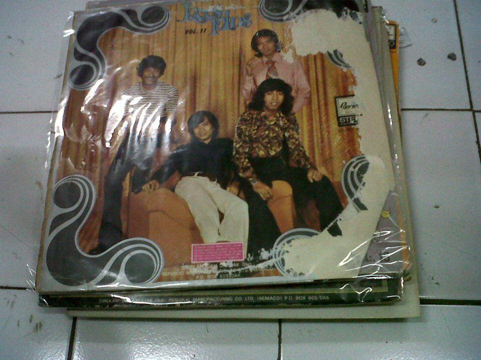 JUAL PIRINGAN HITAM, ALBUM LAWAS KOES PLUS