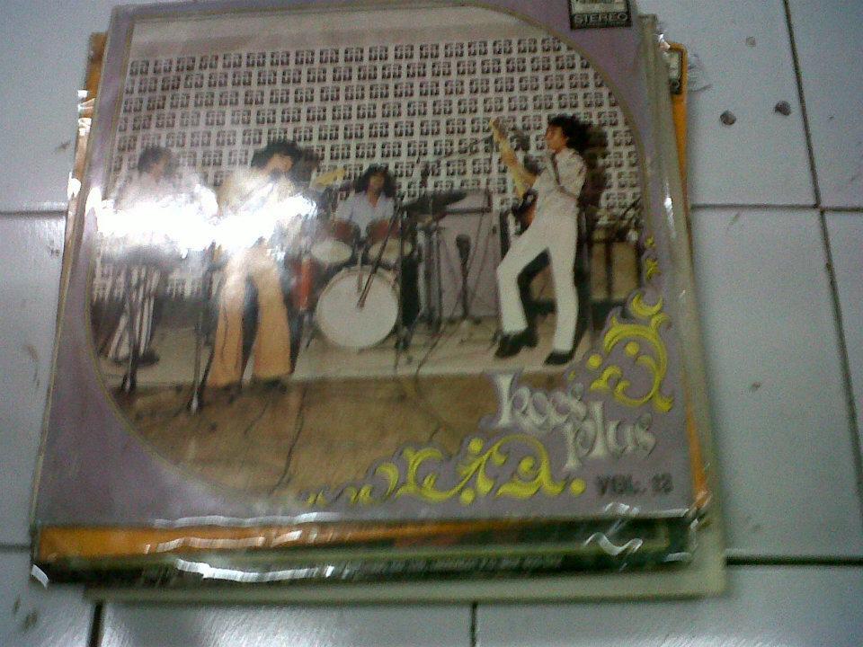 JUAL PIRINGAN HITAM, ALBUM LAWAS KOES PLUS