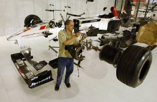 Fakta Tentang Pembalap F1 &#91;spoiler=nama&#93;isi&#91;/spoiler&#93;