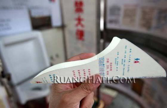 [Pic] Kaum Wanita Mulai Diminta Untuk Kencing Berdiri [parah]