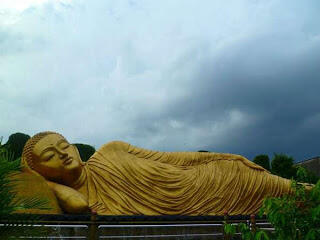 Indonesia Punya 3 Patung Budha Tidur