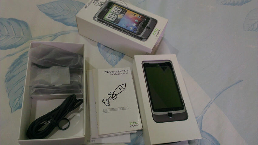 (WTS) htc Desire Z apa adanya