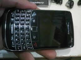 BLACKBERRY ONYX1 9700 HITAM LENGKAP MULUS