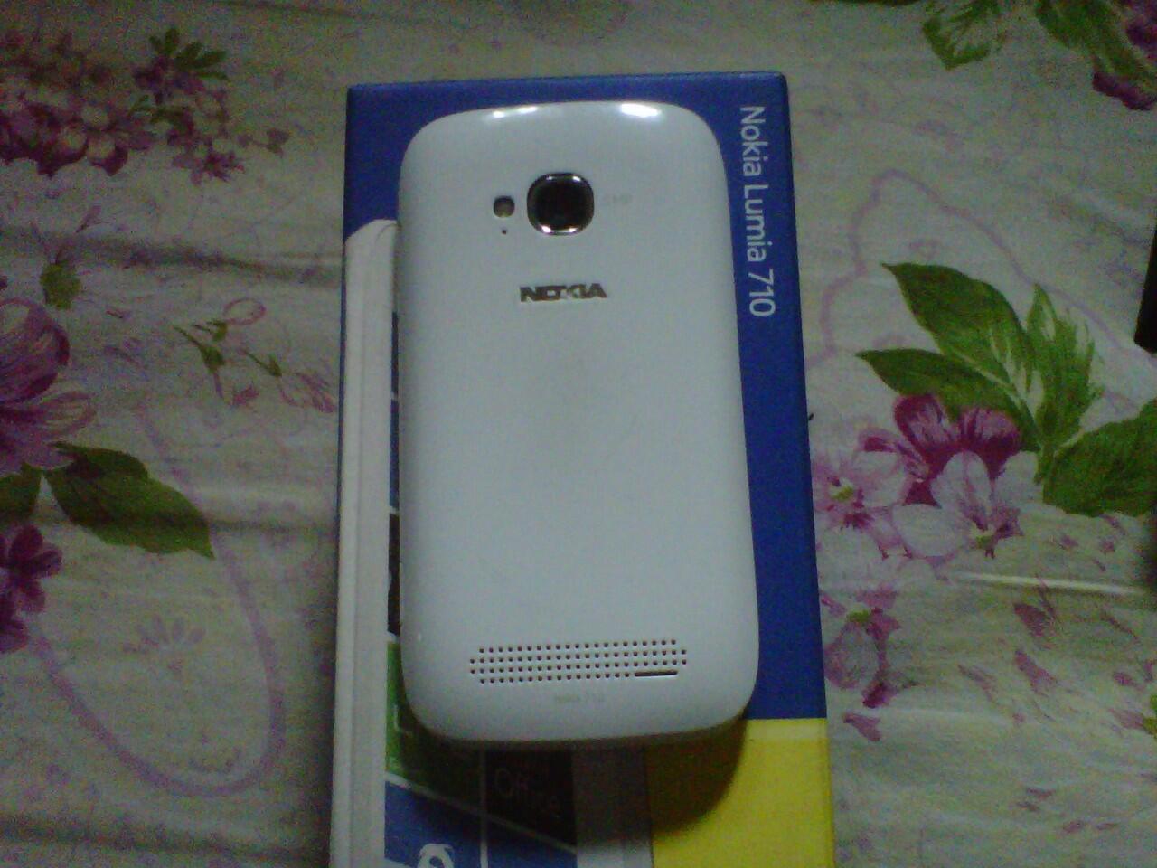 WTS NOKIA LUMIA 710 SURABAYA