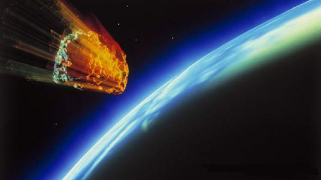 Hati-hati Asteroid Apophis Melewati Bumi!!!