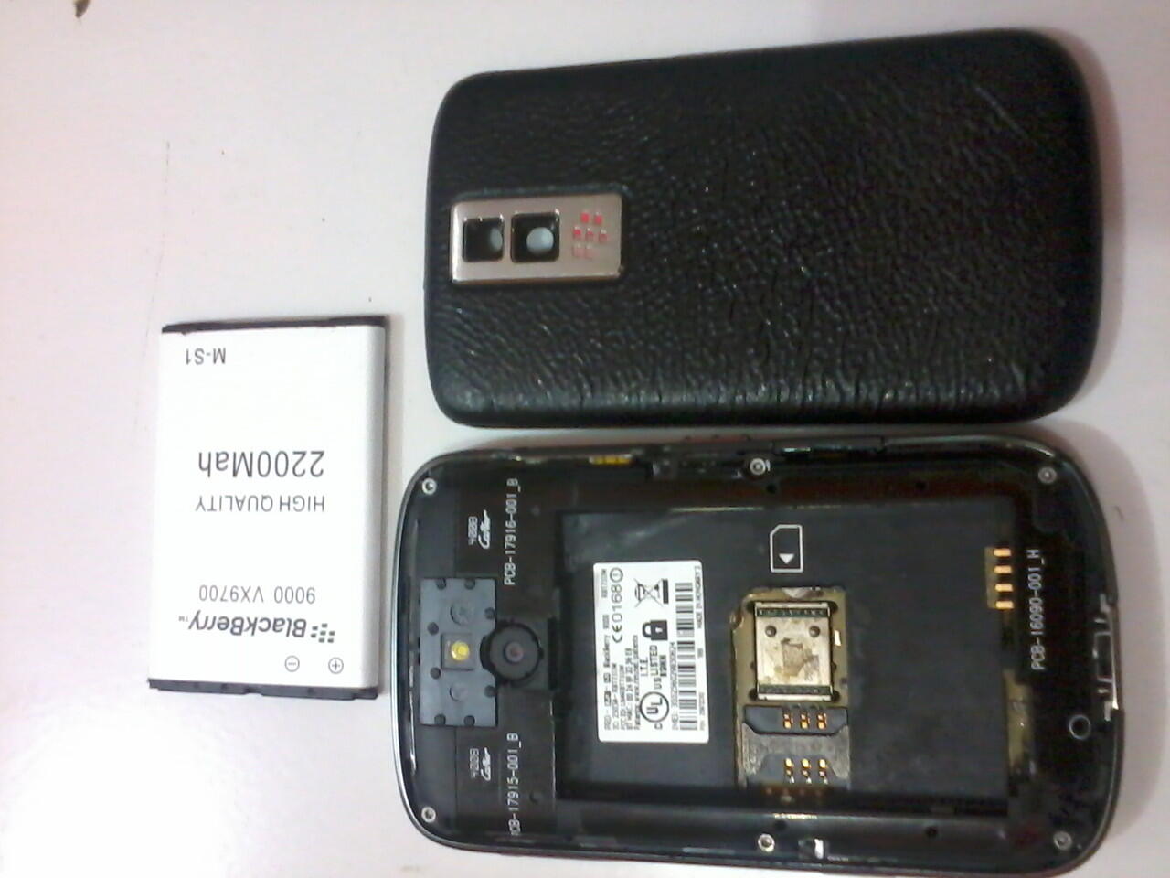 BLACKBERRY BOLD 9000