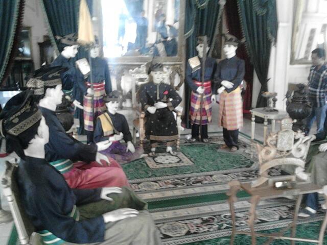 Mari Berkunjung ke Istana Siak Sri Indrapura