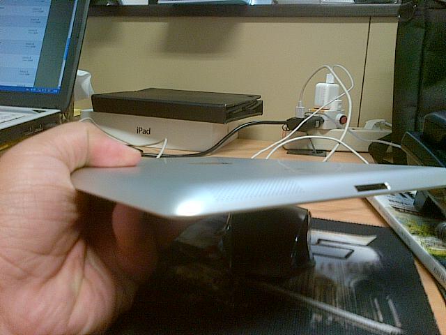 IPAD 2 3G WIFI 16 GIGA PUTIH KINYIS -KINYIS Masih Garansi sampai Februari 2013