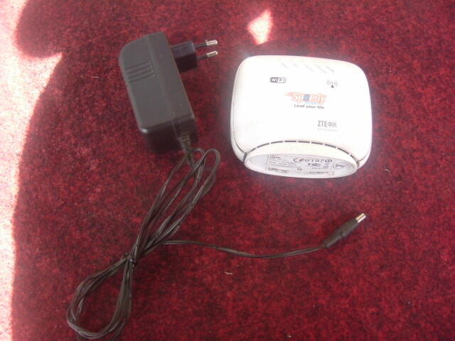 Wireless Wifi zte zxv10 w300s solo murah Hot Spot 2.4 g Bekas Normal