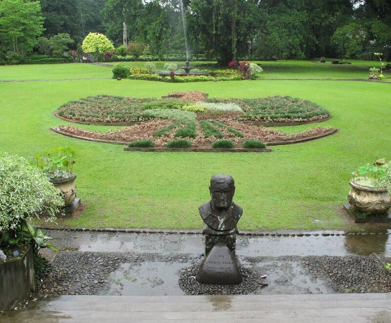 Ada 'Taman Rahasia' di Kebun Raya Bogor!