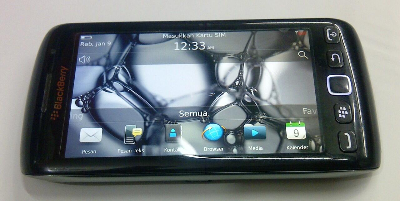 WTS Blackberry 9860 Monza 1 bulan pakei TAM