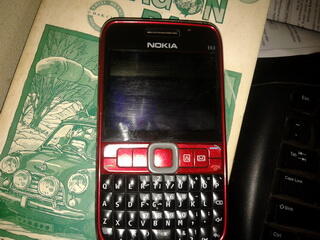 *> WTS Nokia E63 Red....<*