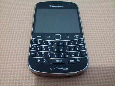 Blackberry 9930 atau Montana Black Mulus Fullset Garansi Panjang TERMURAH (BU) !