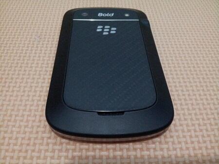 Blackberry Dakota 9900 Black Mulus Fullset Garansi CTN Panjang 3 Jutaan (BU) !