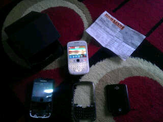 (wts) BB blackberry gemini 3g 9300/kepler white depok-jaksel