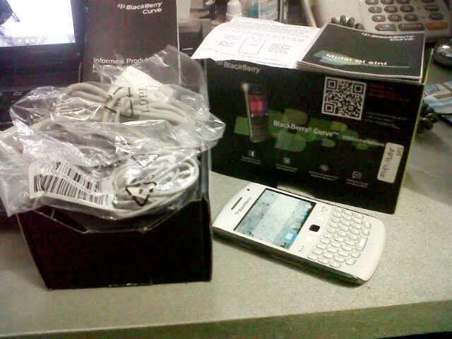 Sale Blackberry Curve 9630-white