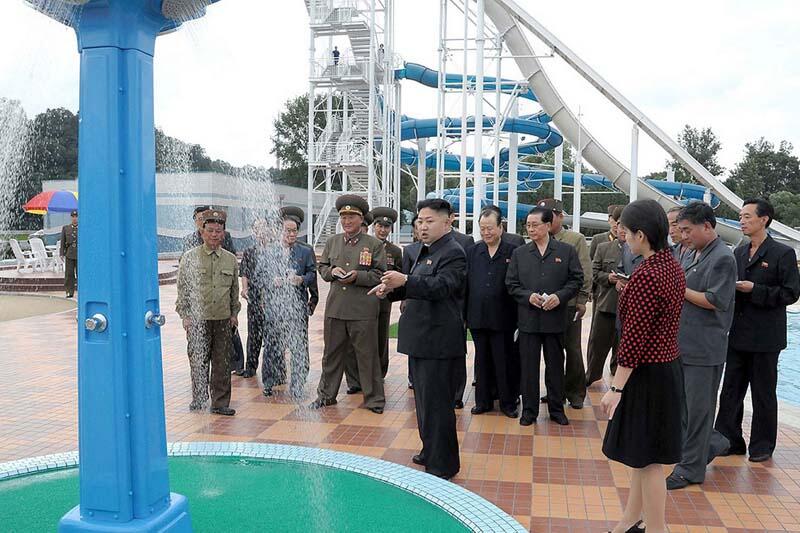 Inilah Photo2 Ulang Tahun Pemimpin Korea Utara, Kim Jong Un...