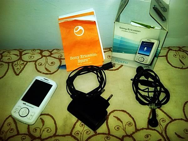Sony ericcson ( SE) Spiro a.k.a. W100i Bandung