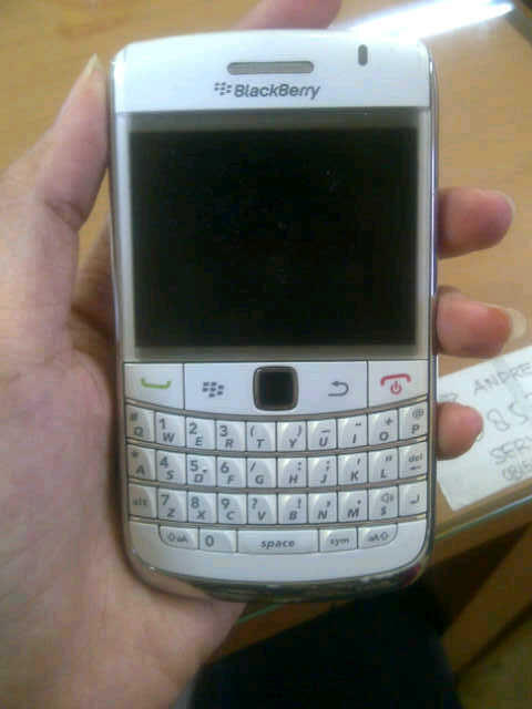 Sell Onix 2 White Mulus & Lengkap MUMER