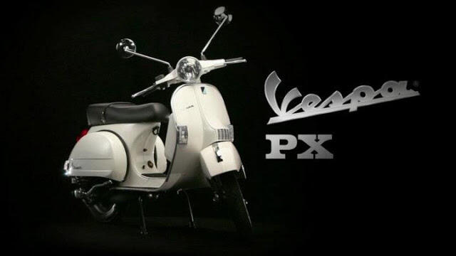 Bikers masuk... NINJA 250, CBR 250 dan INAZUMA 250 di bawah VESPA 150