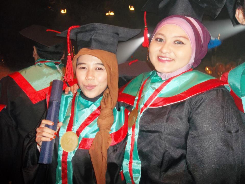 akhirnya aku wisuda