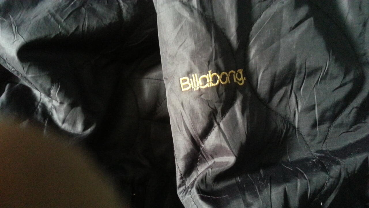 jaket billabong parasit original black murah