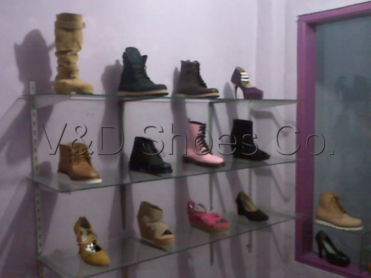 Terima Pesanan Sepatu Pria Dan Wanita Sesuai Keinginan Anda (Bandung)