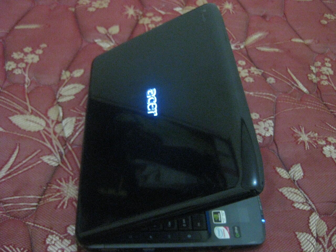 Acer 4930G with NVIDIA CUDA 1GB like new gan $_$
