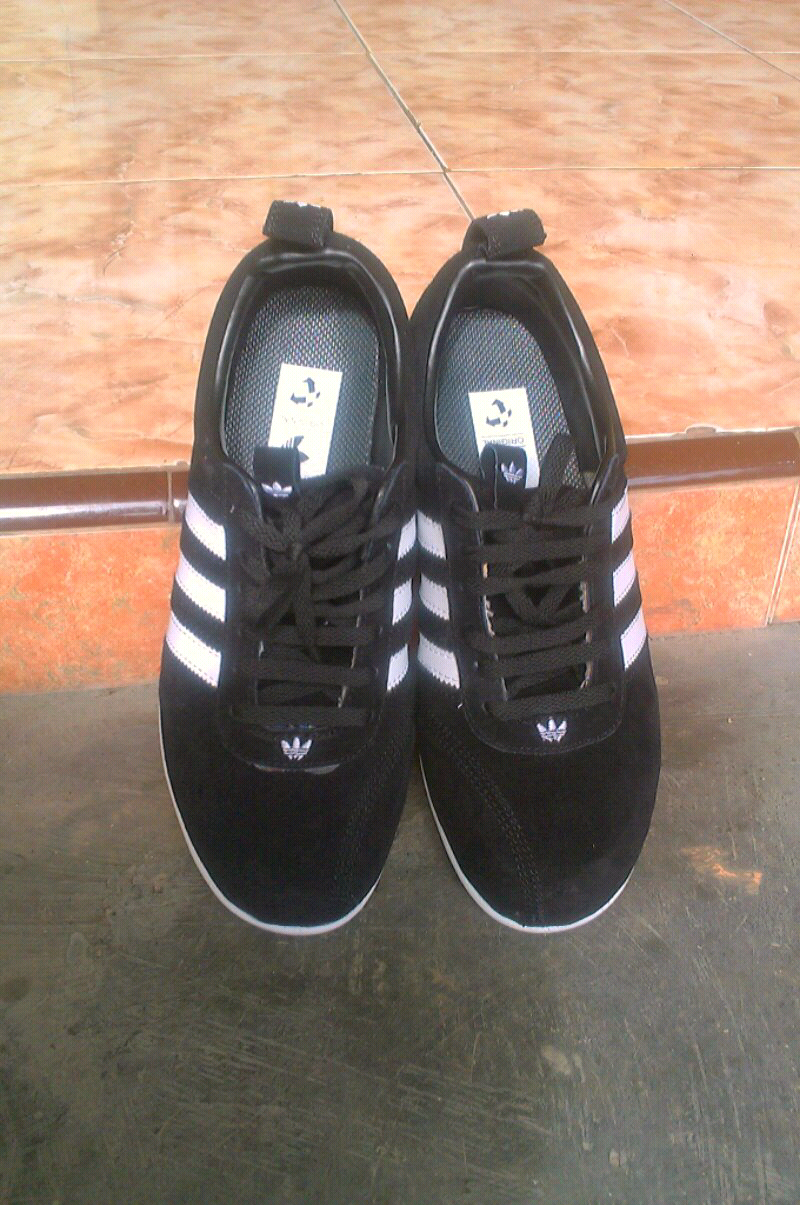 (WTS) sepatu adidas porsche ori 2nd sekali pakek (jogja)