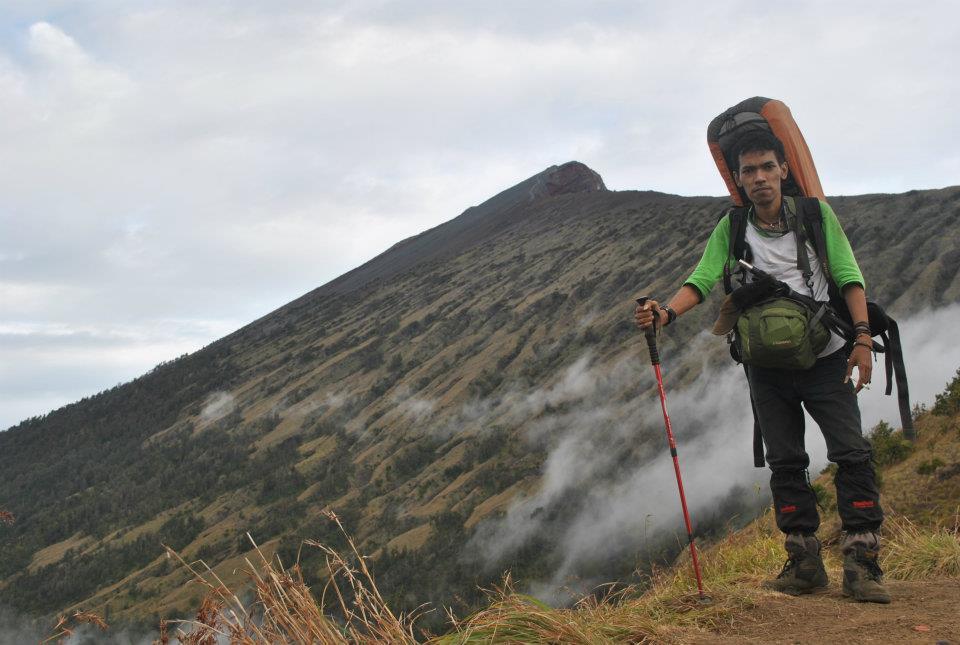 Mengapai puncak Rinjani