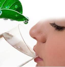 &quot;AIR EMBUN&quot; lebih segar dari Sprite juga lebih menyehatkan. Cobain Gan !!