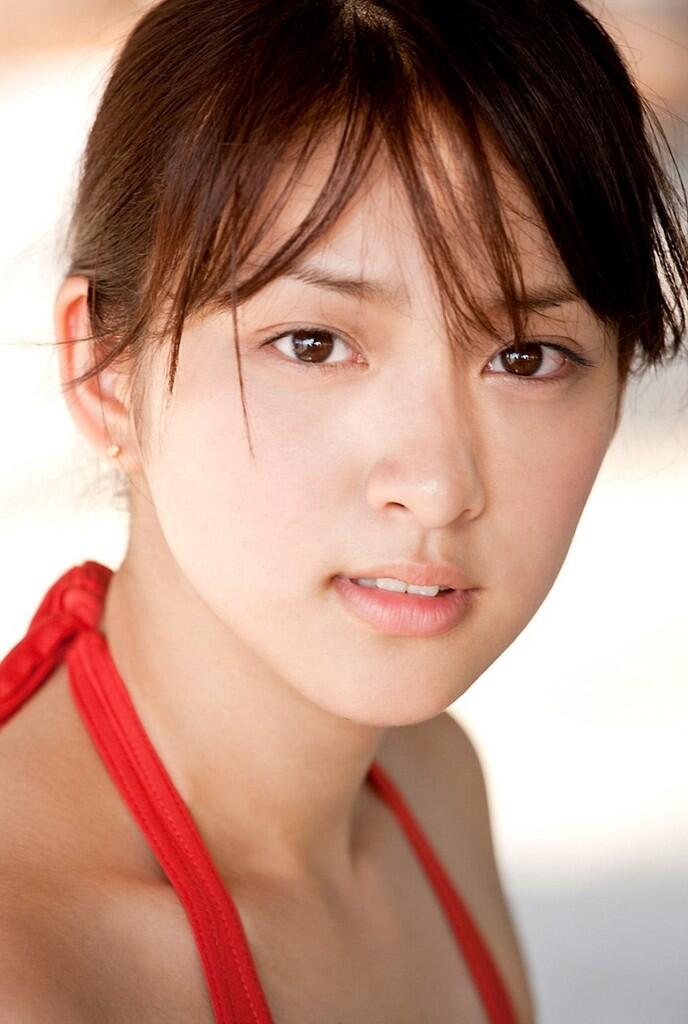 Emi Takei,Pemeran Kaoru Kamiya di Rurouni Kenshin Live Action :matabelo