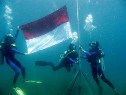 3 Upacara 17 Agustusan Unik yang Kudu Dicoba