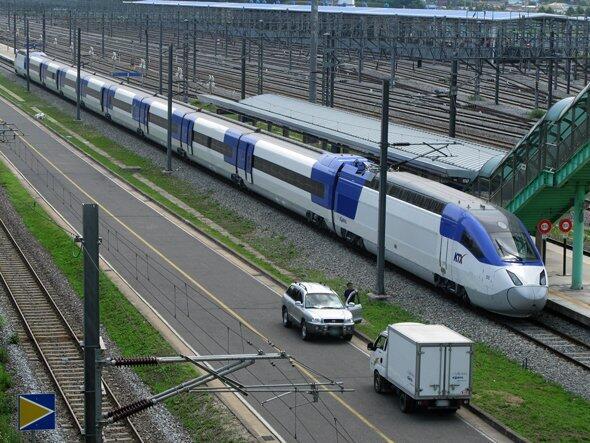Ini Dia Kereta 'Peluru' Tercepat di Dunia