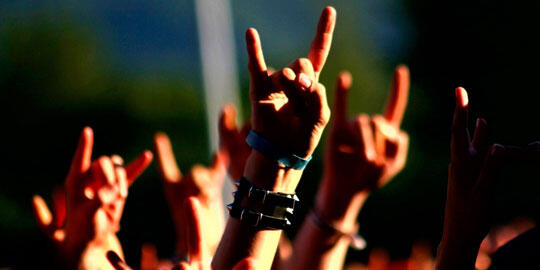 Asal usul simbol Metal