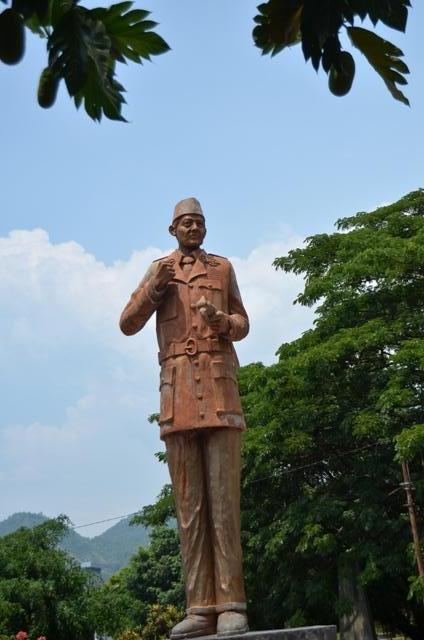 Pancasila dan 5 Batang Pohon Sukun