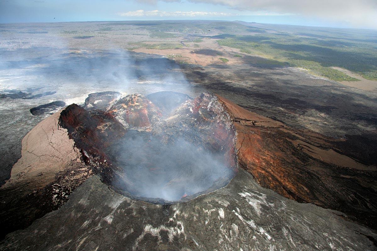 10 Gunung Api Aktif Paling Berbahaya Di Dunia