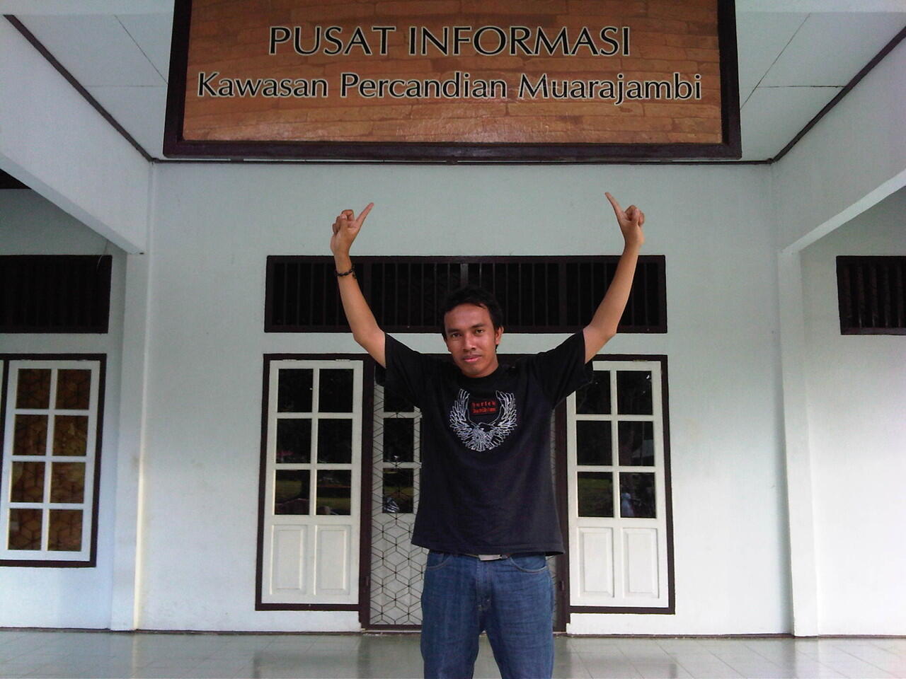 Candi bukan hanya ada di Jawa, ternyata di Jambi Juga Ada lho....(With Real Pic)