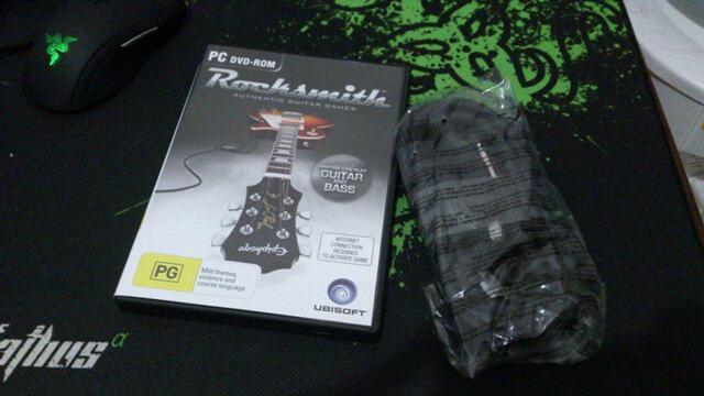 WTS BEST SELLER Game PC ORIGINAL ROCKSMITH 2014 + REAL TONE CABLE (Included!!) +Testi