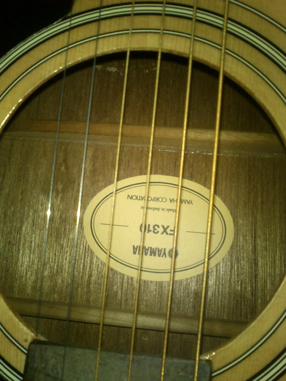 &#91;JUAL&#93; Gitar Akustik FX310.