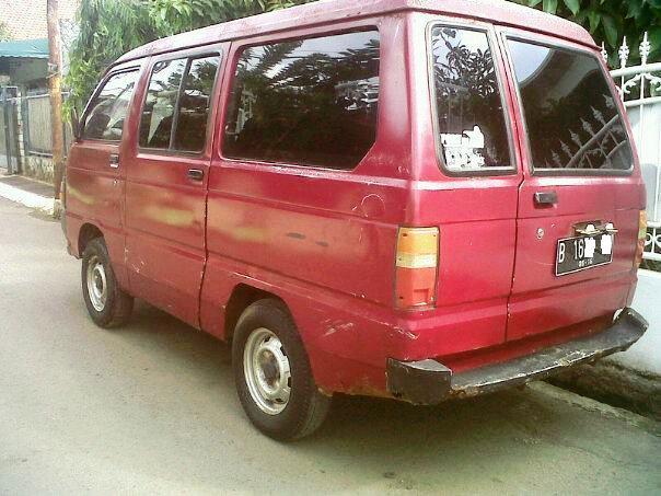 DAIHATSU ZEBRA 1000 TH 89 MERAH 10JTAN
