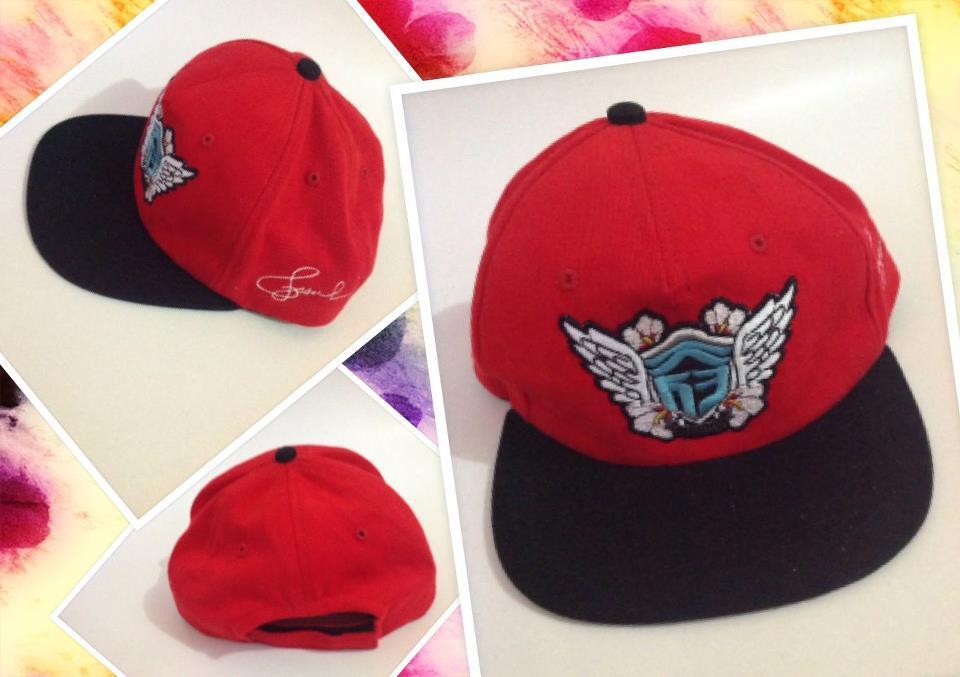 TOPI SNSD IGAB ' I GOT A BOY ' REPLIKA + EMBLEM !! GRAB IT FAST