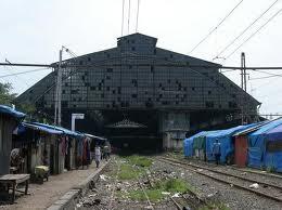 Ini Sisi Lain dari Stasiun Tanjung Priok