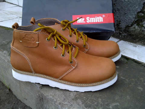 country boots, Mt. smith, Nike, Puma, circle, moofet dll dijamin murah