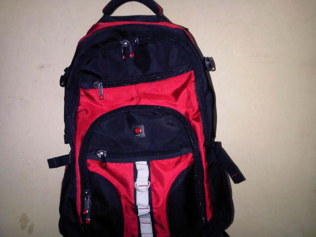 Tas Polo classic backpack and laptop trolley travel bag