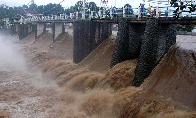 &#91;INFO&#93; Team Evakuasi Banjir Jakarta