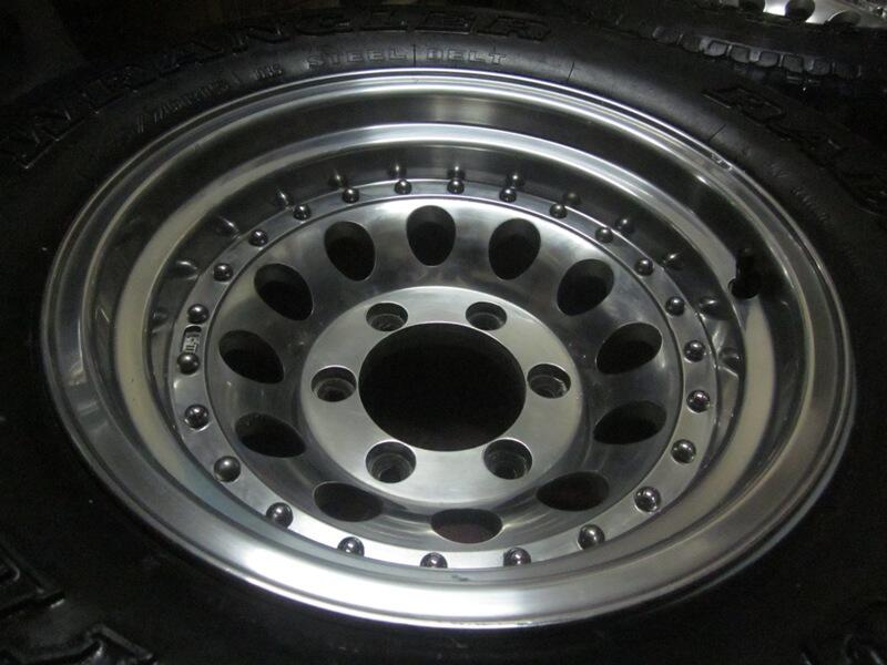 Terjual Jual Velg Challenger 1set 5bh untuk Jeep R15 H6 