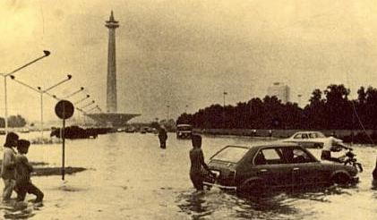 Foto-foto Banjir Jakarta Tempo Doeloe