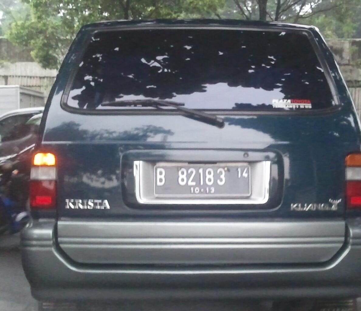 Ini Dia Plat Mobil Paling Aneh Yang Beredar Di Jalanan Jakarta KASKUS